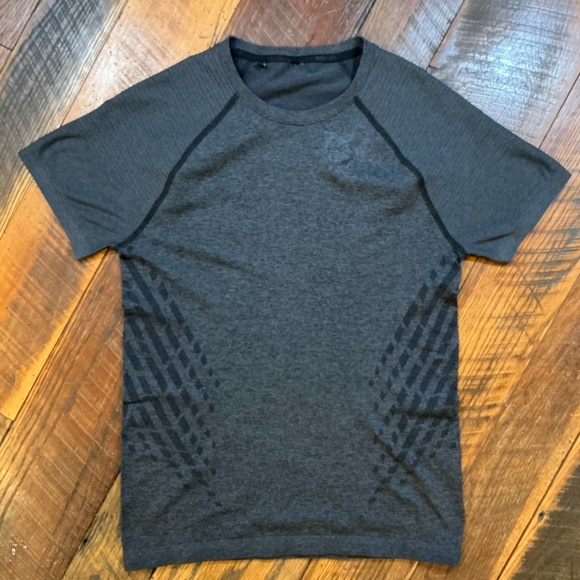 Gymshark Circuit Seamless Short Sleeve T-Shirt Black Marl Men’s - Picture 2 of 8